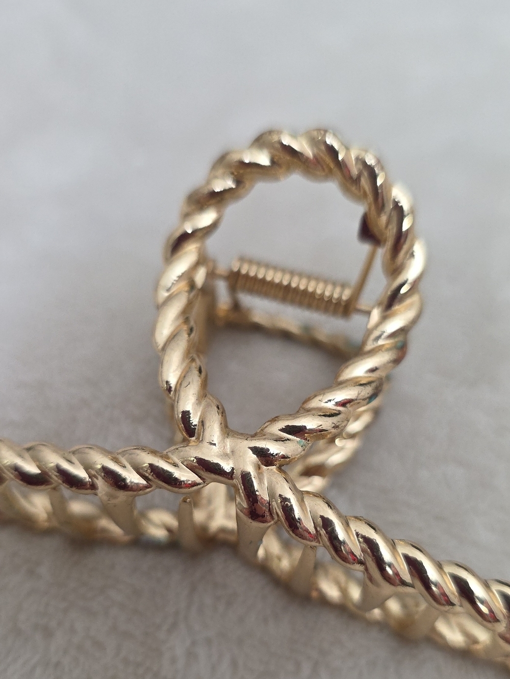 Anthropologie Gold Bow Hair Claw Clip Set Rhinestone & Rope Textured - Picture 7 of 7